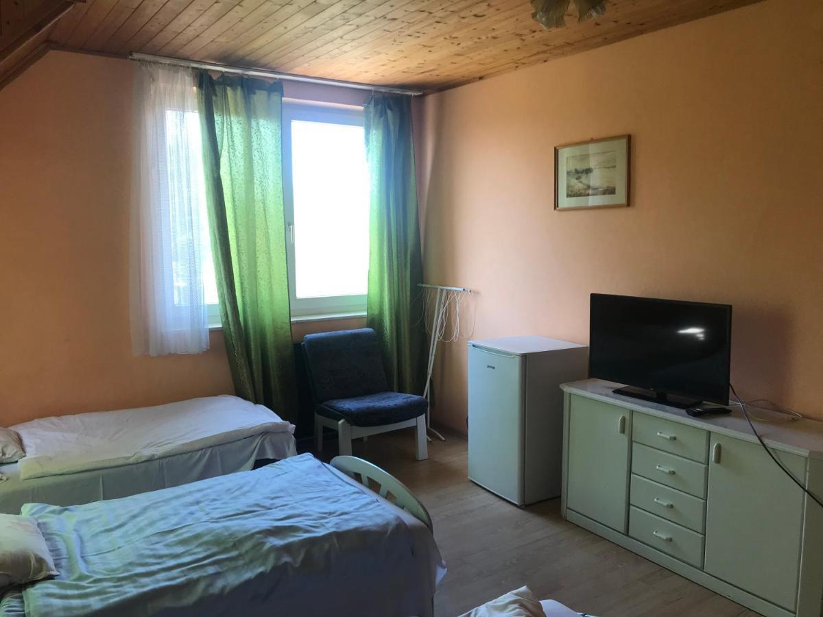 Francoise Szallo Balatonlelle Exteriér fotografie