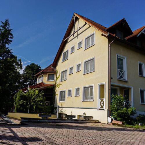 Francoise Szallo Balatonlelle Exteriér fotografie